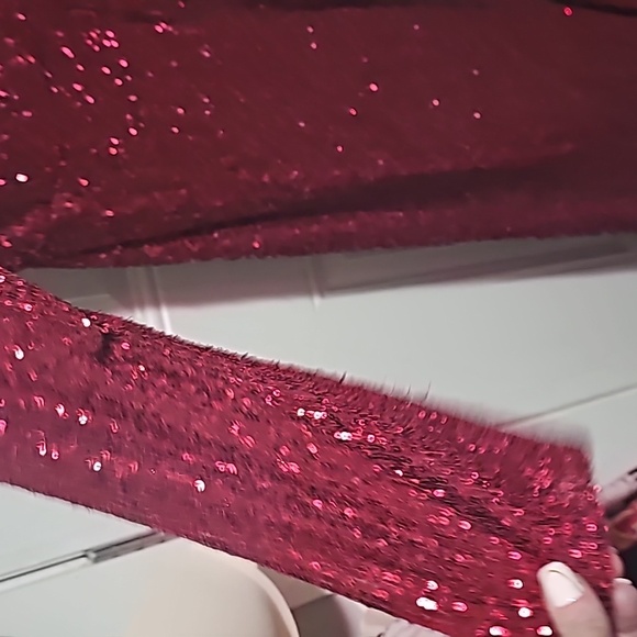 Wore once for a wedding - Picture 4 of 8